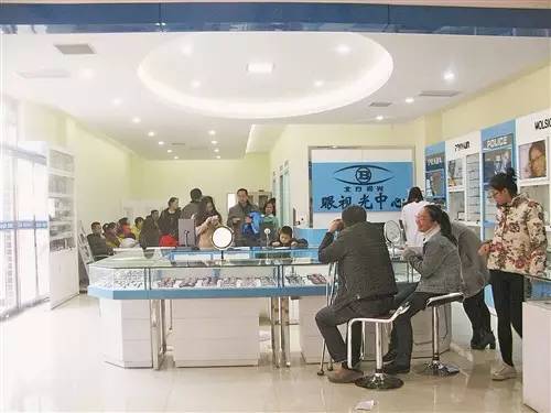 现在是不是有很多孩子近视,这个寒假很特殊要谨防孩子近视