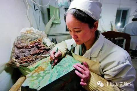 津北有奇观,10亿年地层上的“万卷史书”