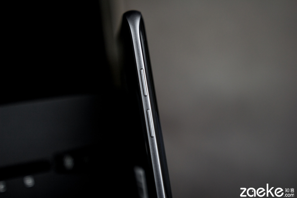 三星s7edge曜岩黑还是星钻黑好看,三星s7edge银色实拍图