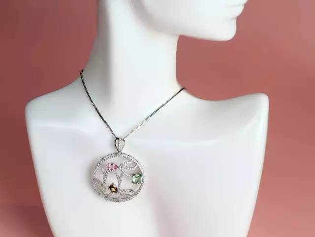 为什么人家送块铁都能博得欢心，而你掏个肾还会被她嫌弃？