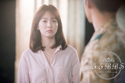 乔妹再美不如唇*诱色**人盘点那些被韩剧带火的唇膏