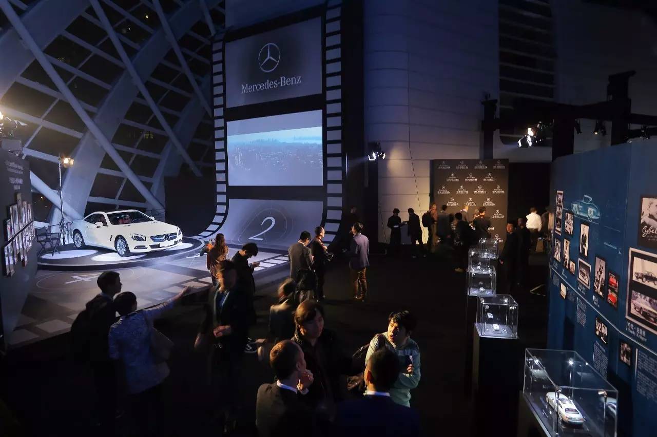 丹凤朝阳:专访凤凰卫视控股有限公司董事局主席刘长乐