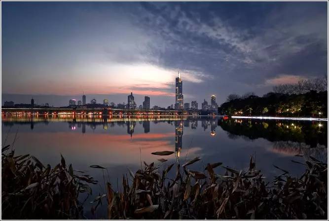 咫尺vs沧桑:一个95后女生与南京园林的穿越对话