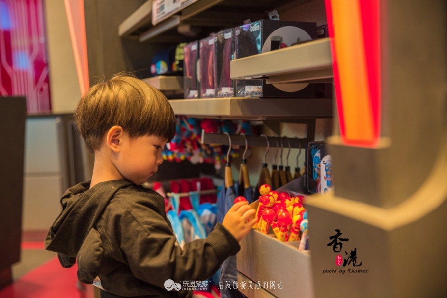 香港迪士尼乐园和上海迪士尼乐园,如何玩转香港迪士尼乐园