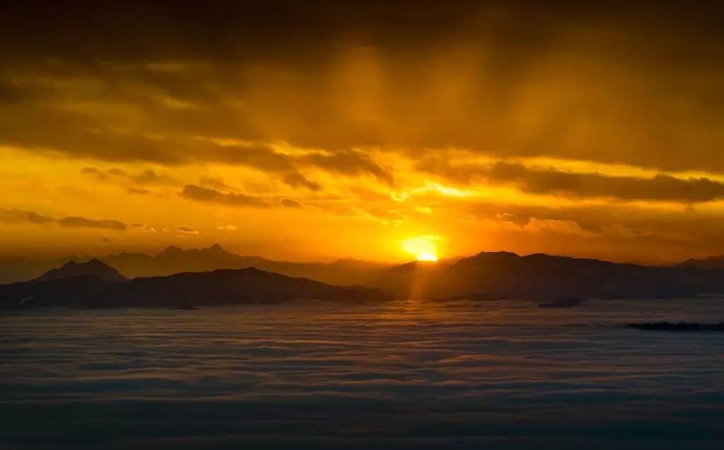 什么颜色能代表乐山?来看看这些颜色,你喜欢它吗?