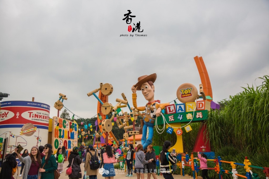 香港迪士尼乐园和上海迪士尼乐园,如何玩转香港迪士尼乐园