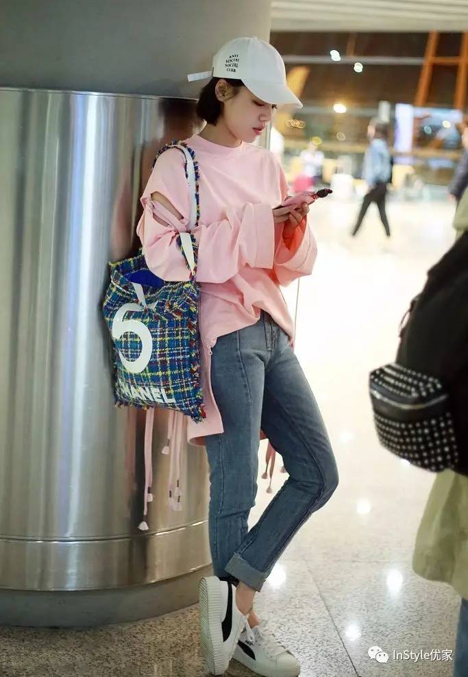 最流行的购物袋包包,今年流行的购物袋包