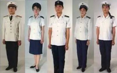 军装演变中国,80年代的军装是什么款式