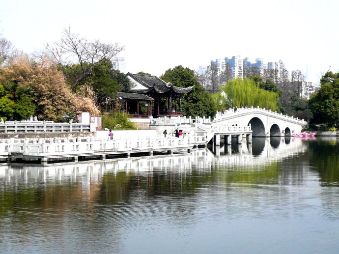 咫尺vs沧桑:一个95后女生与南京园林的穿越对话