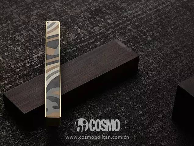 omgprada,prada回形针