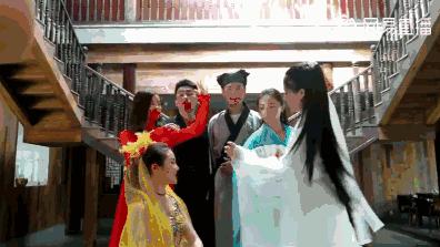 竟然疯玩成这样……还讲不讲规矩!