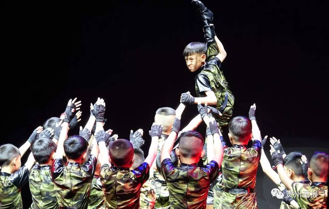 贵州贵阳学校文艺节演出,贵州乡村学校少年宫文艺汇演