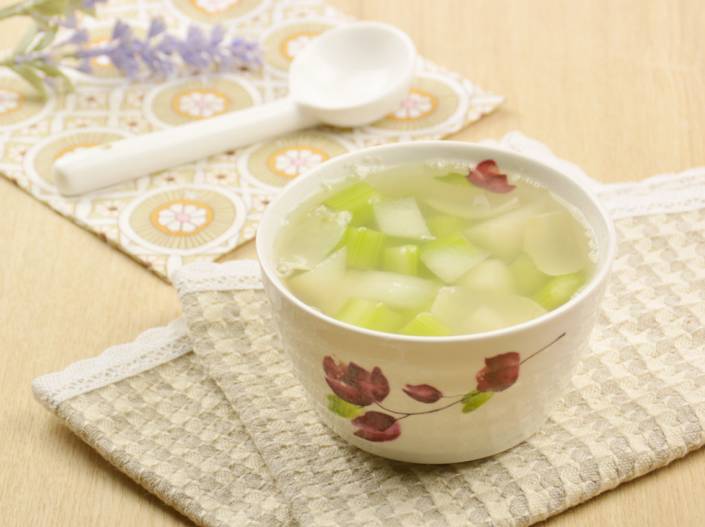 宝宝发烧怎么办？这5种水果能退烧！