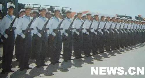 军装演变中国,80年代的军装是什么款式