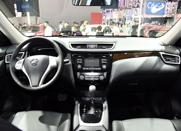 日产奇骏三缸隔音测试,日产奇骏异响通病有哪些