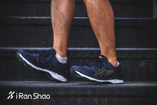 asics亚瑟士gel-cumulus24评测,asics稳定支撑顶级跑鞋
