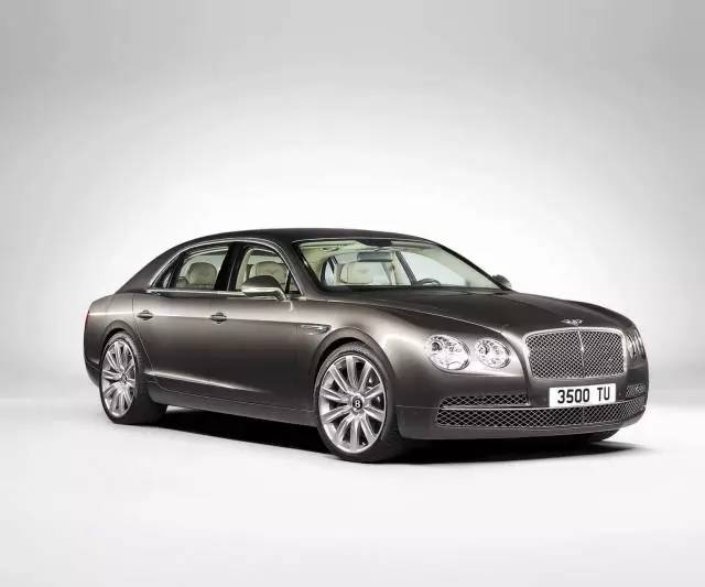 借自贸东风，金普这里火啦！买*口车进**优惠大，还能“点单订制”！