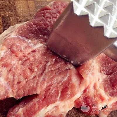 煎猪排的做法减肥,煎猪排的做法和腌制法英文