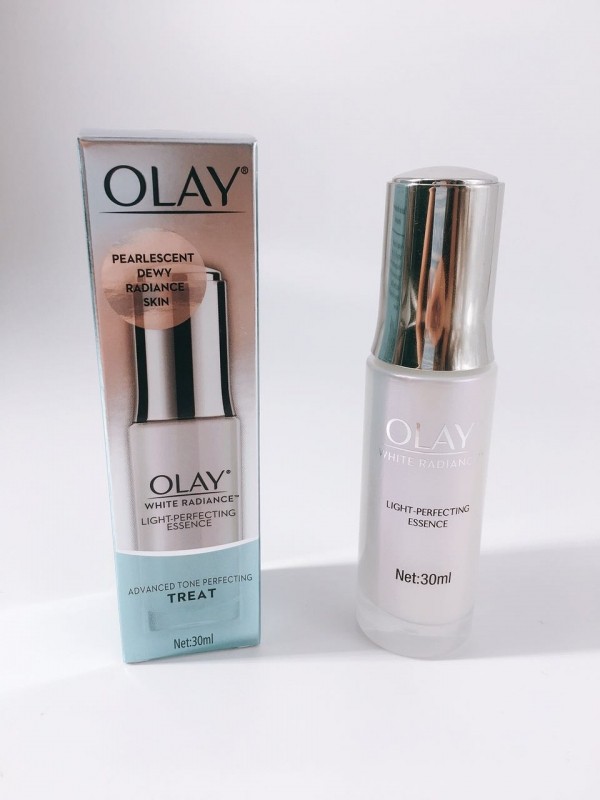 olay光感小白瓶有紫闪,olay小白瓶和城野医生377哪个好