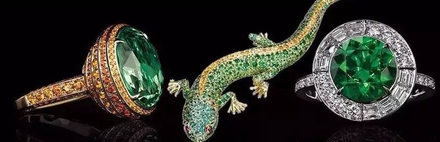 18亿全球最大星光蓝宝石 (价值1亿美元的神秘星光蓝宝石)