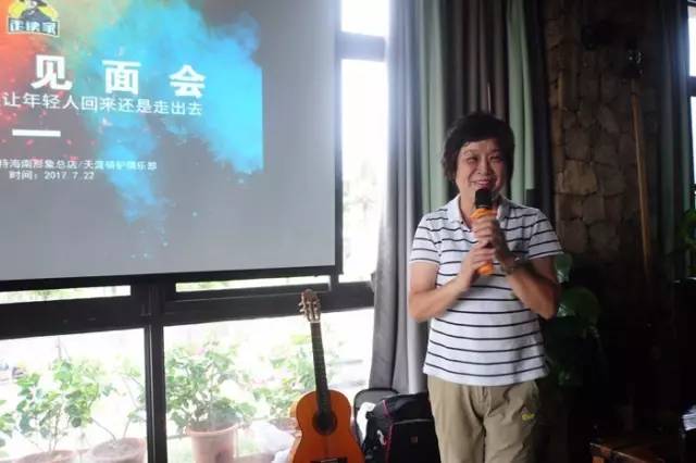 做个没感情有情怀的人,有情怀的人和没情怀的人