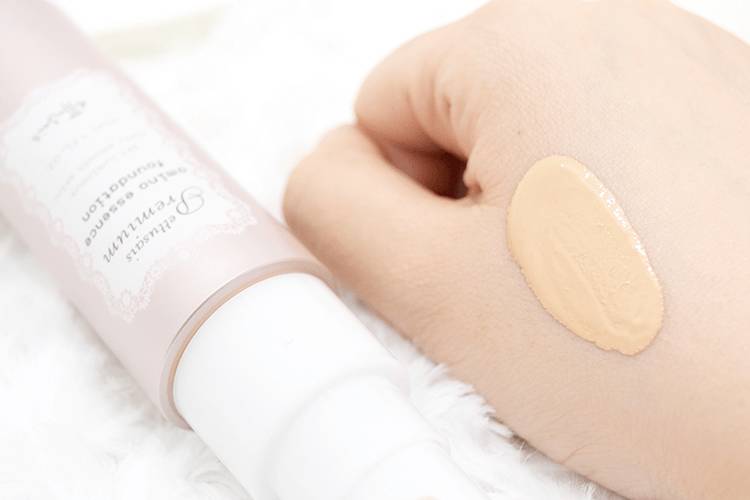 油皮痘肌瑕疵皮新手平价粉底测评,平价大牌粉底