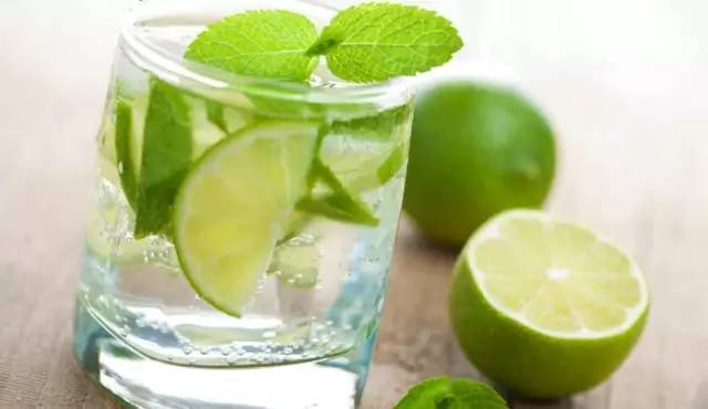 「关注」夏季，很多“芜湖小青年”都因四个坏习惯“吃亏”了，你中招了吗？