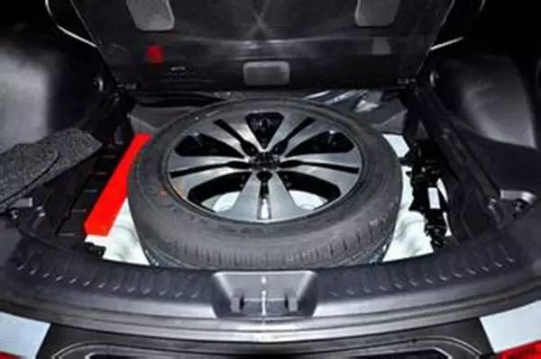 非全尺寸备胎有哪些秘密,非全尺寸备胎真的有用吗