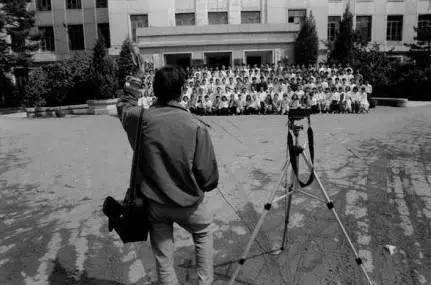 六年级毕业照创意拍摄全攻略,无人机拍毕业照创意