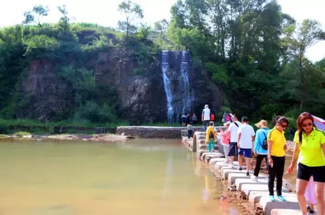 10月张家口露营地推荐,张家口断崖露营地推荐