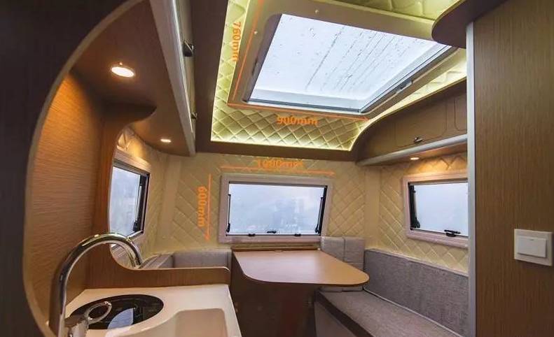 昌吉丝路庭州嘉年华2018,昌吉芸农庄旅游攻略