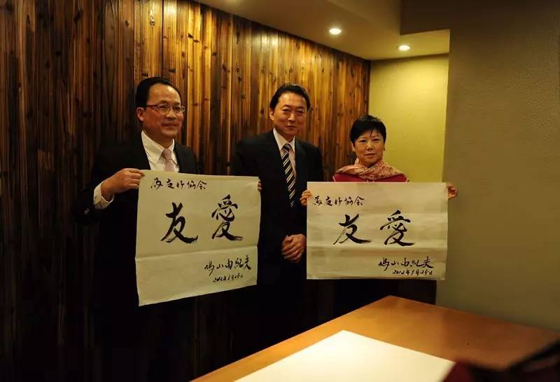 连曼殊都要去请教的日料教父，在捧红了杭州顶级日料后，竟然独自在解放路开了家亲民的料理小馆……