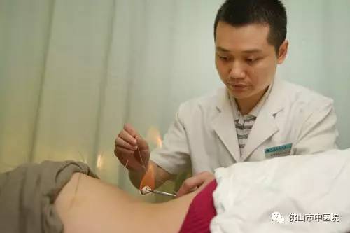 脸上长疮怎么消除最简单方法,脸上长疮流黄水吃什么好