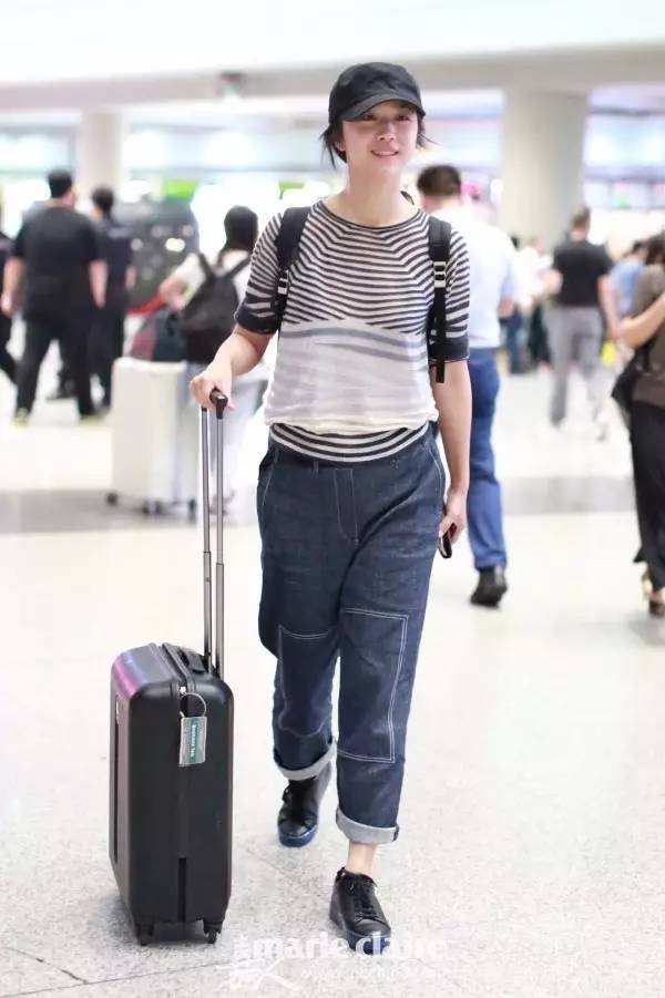 纯色t恤永不过时,与短袖说拜拜