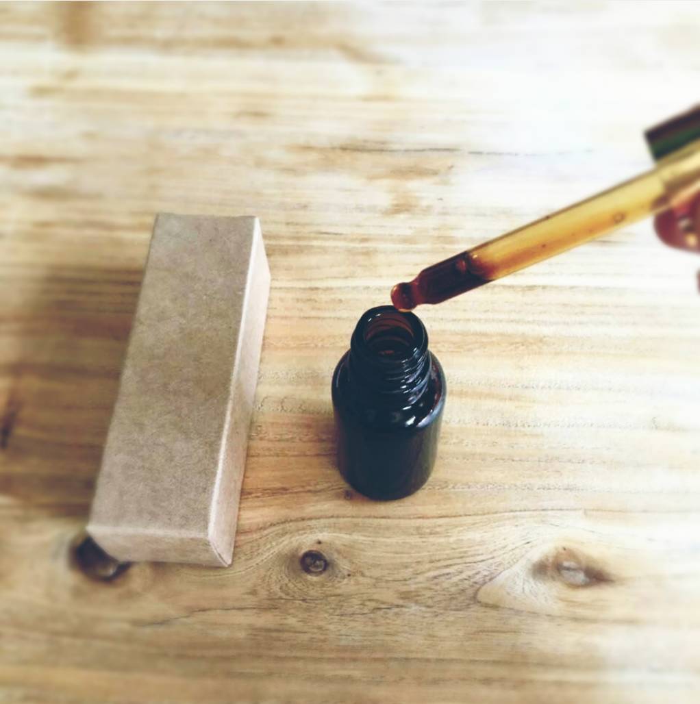 神奇的蛋壳看图写话200字,神奇的蛋壳写话评语