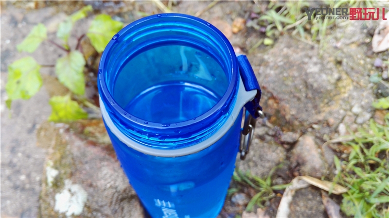 城市饮水不安全?LifeStrawGo2S水壶让你喝出安全感