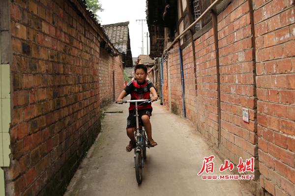 青神汉阳：记得住乡愁的村落影像