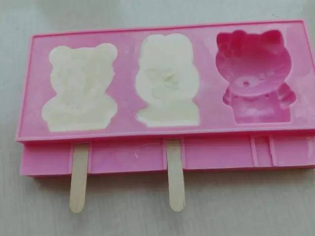 适合三岁孩子吃的冰淇淋做法,3岁孩子吃什么冰淇淋