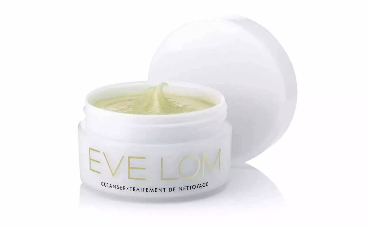 卸妆用卸妆液还是卸妆油比较好,卸妆类的产品如何选择