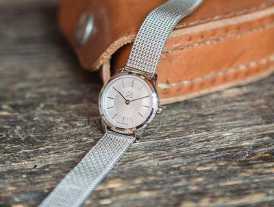 ck手表怎么看是不是正品表,ck手表如何调日期