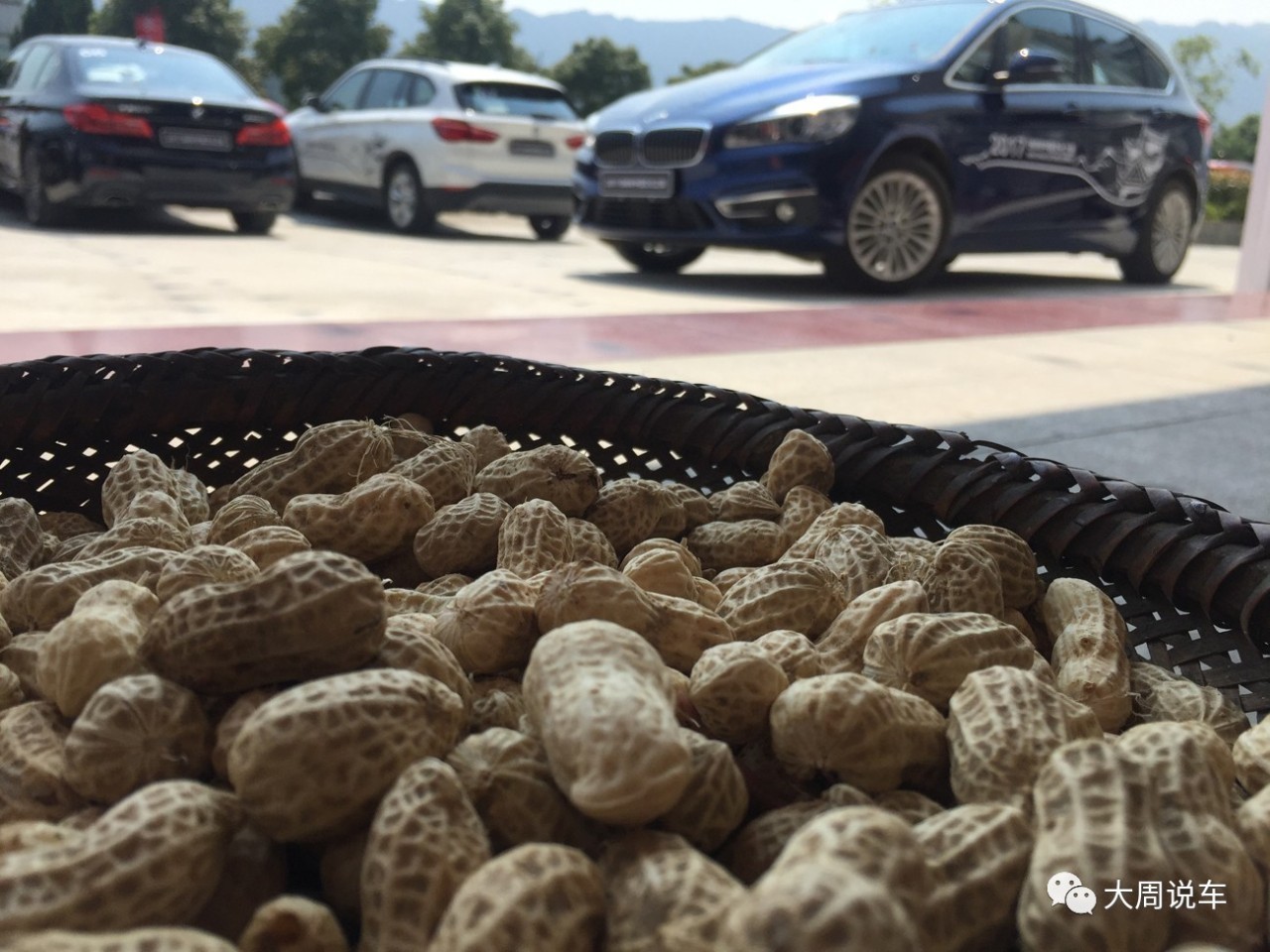 厉害了连续11年的宝马文化之旅为了一场传承的修行｜大周说车