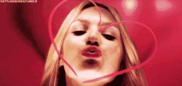 涂手霜不带防晒?白涂!男有王凯,女有王丽坤……看看最美明星手