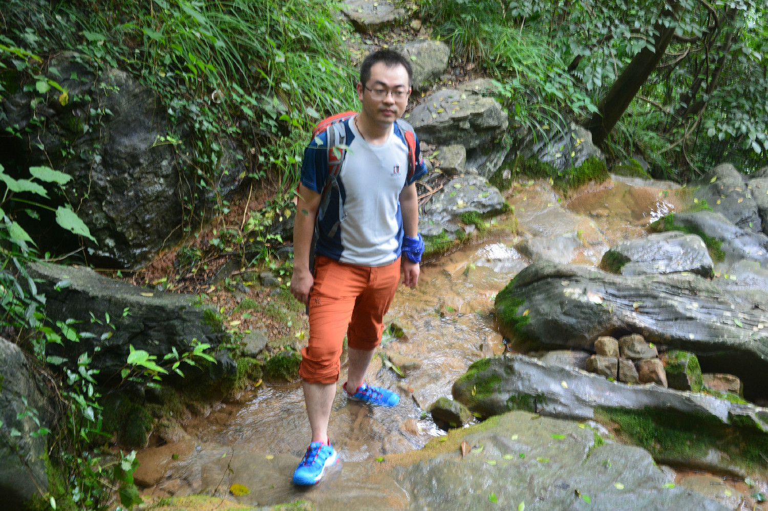 新款户外溯溪涉水鞋,新款溯溪鞋