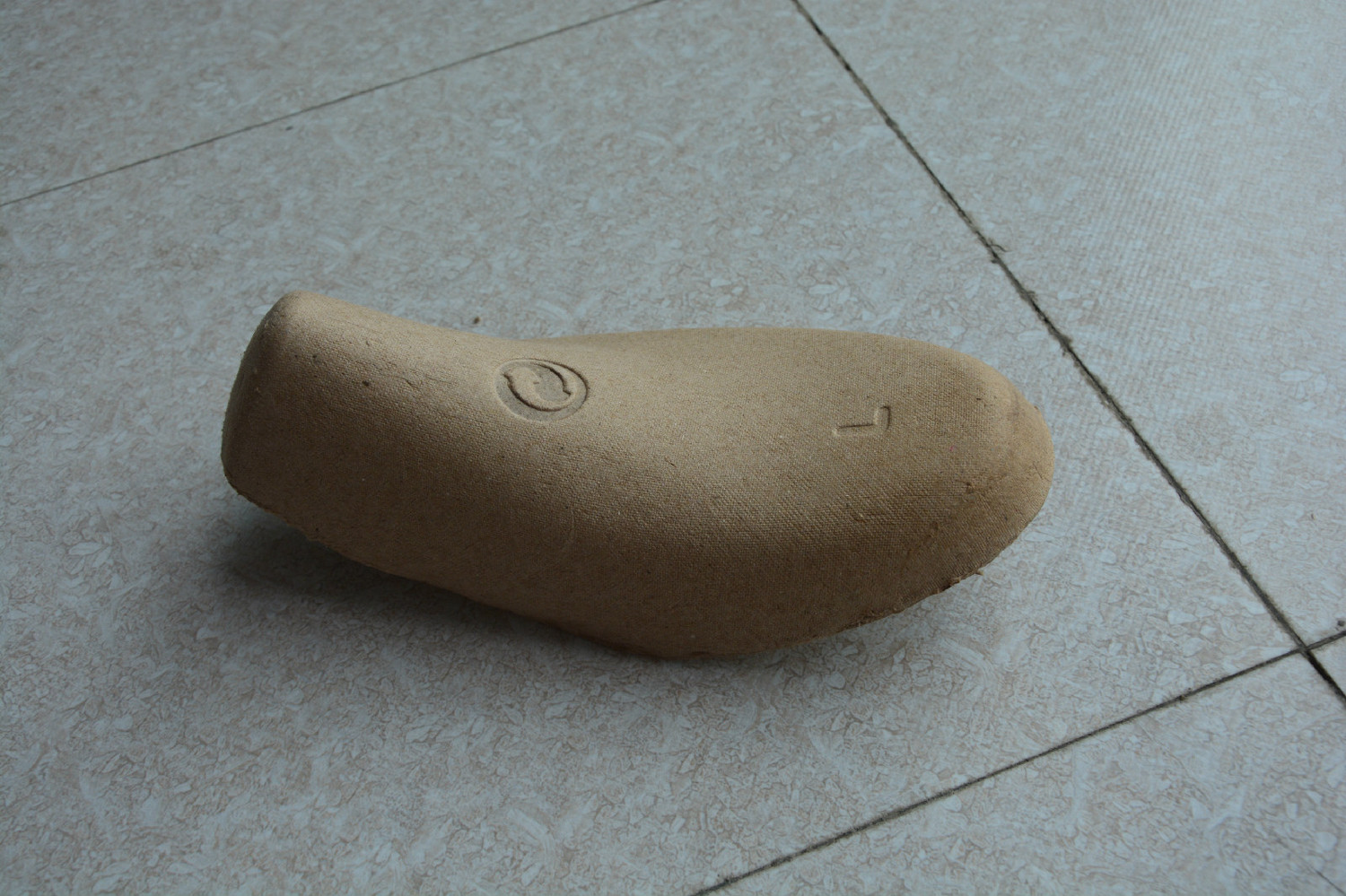 新款户外溯溪涉水鞋,新款溯溪鞋