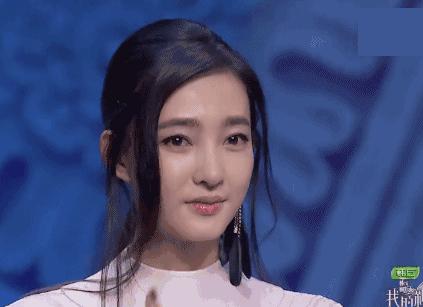 涂手霜不带防晒？白涂！男有王凯，女有王丽坤……看看最美明星手