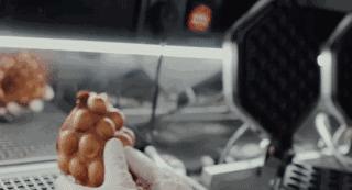 国外爆火的中国小吃,中国这个美食火遍国外