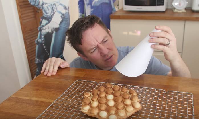 国外爆火的中国小吃,中国这个美食火遍国外