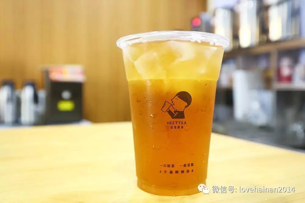 解放西友谊天桥下，能一口喝掉整个夏天！