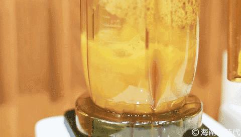 解放西友谊天桥下，能一口喝掉整个夏天！