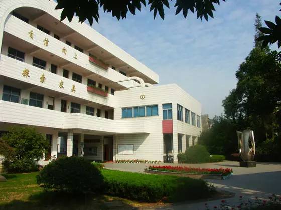 杭州市富阳区新登镇小福光校区,杭州市富阳区新登镇福光小学